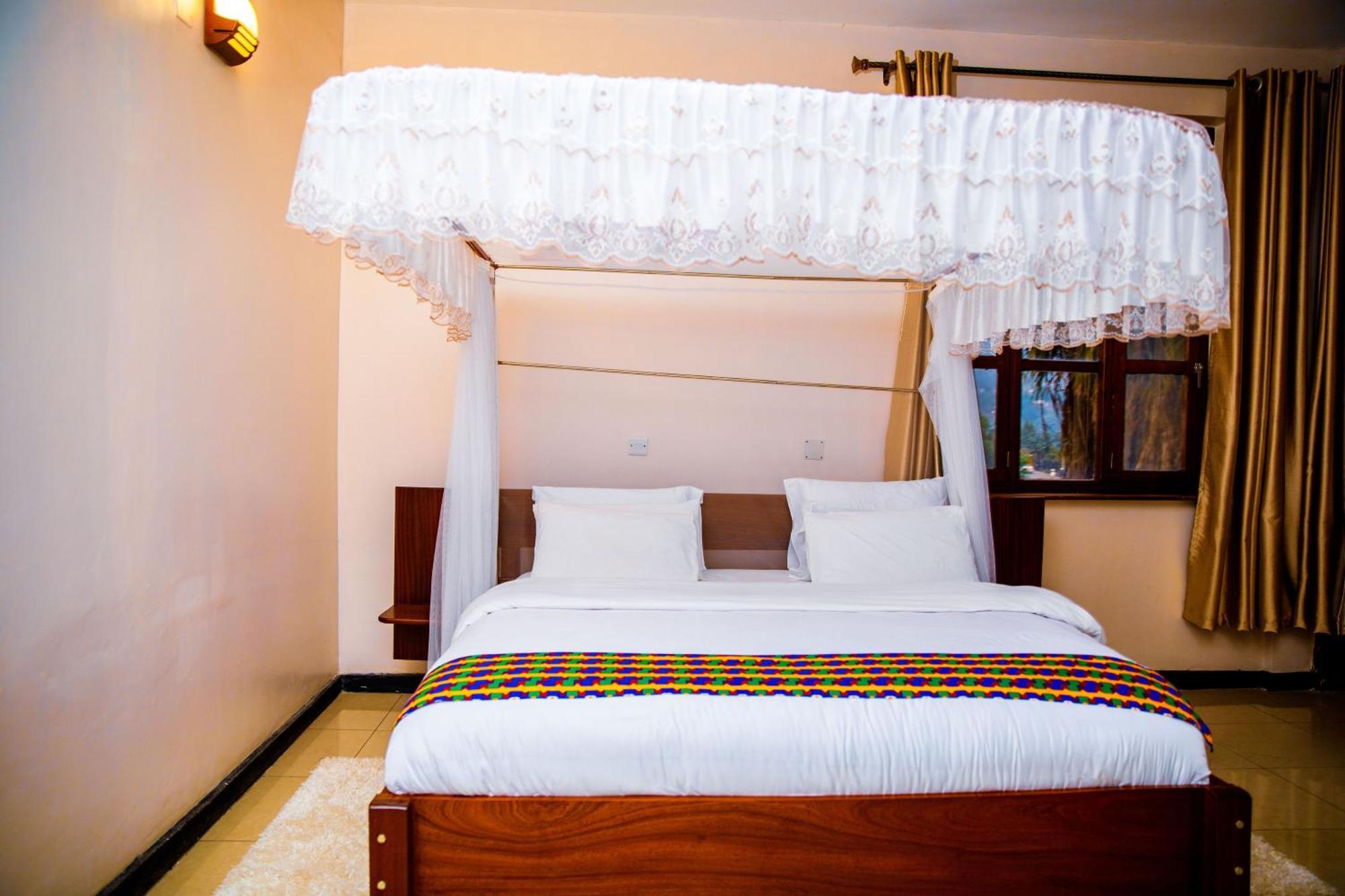 Kivu Hilltop View Resort Gisenyi Exterior photo